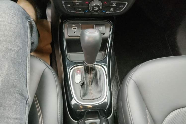 Used Jeep Compass 2020 220T Automatic Elite Edition
