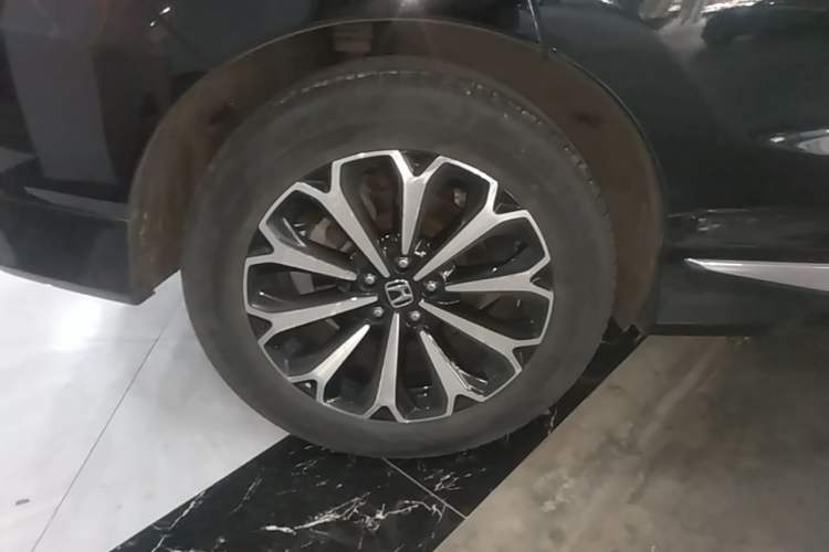 Used Honda UR-V 2023 370TURBO Two-Wheel-Drive Luxury Edition