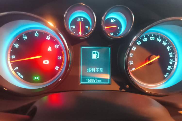 Used Buick Regal 2014 2.0L Leading Fashion Edition