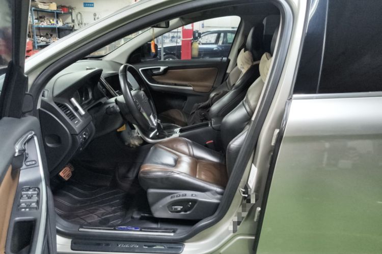 Used Volvo XC60 2014 T5 Zhiya Edition