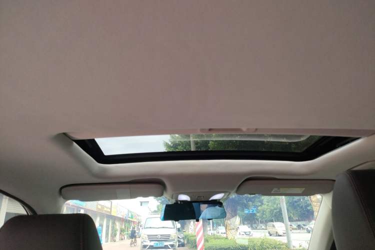 Used Dongfeng Aeolus Yixuan 2020 230T Automatic Cool Track Edition
