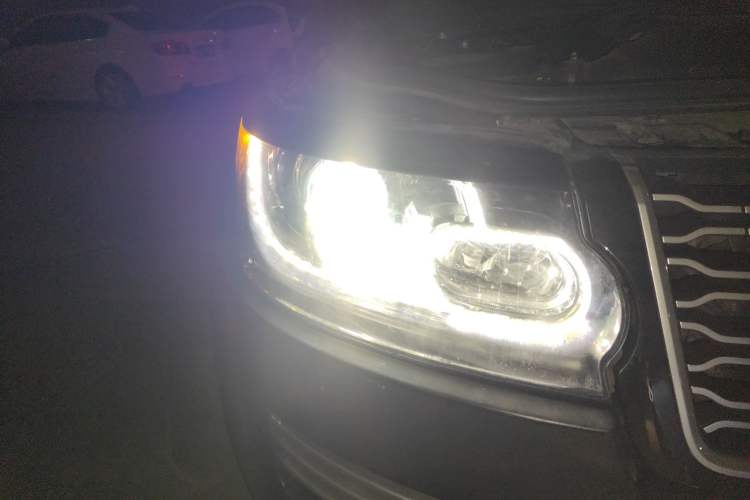 Used Land Rover Range Rover 2014 3.0 SC V6 Vogue SE Long-Wheelbase Edition