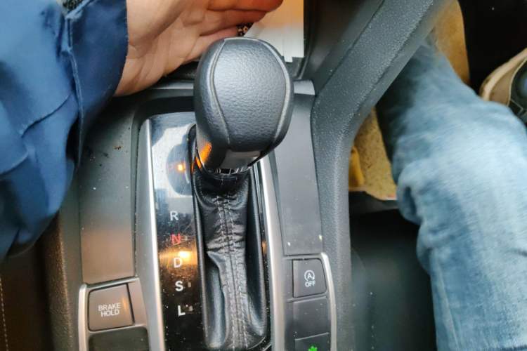 Used Honda Civic 2016 220TURBO CVT Luxury Edition
