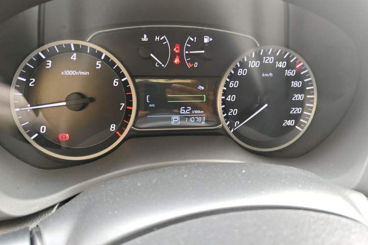 Used Nissan Sylphy 2016 1.6XV CVT Smart Enjoyment Version Odometer Close Up