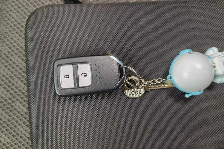 Used Honda Jade 2017 1.8L automatic Comfort version 5 seats