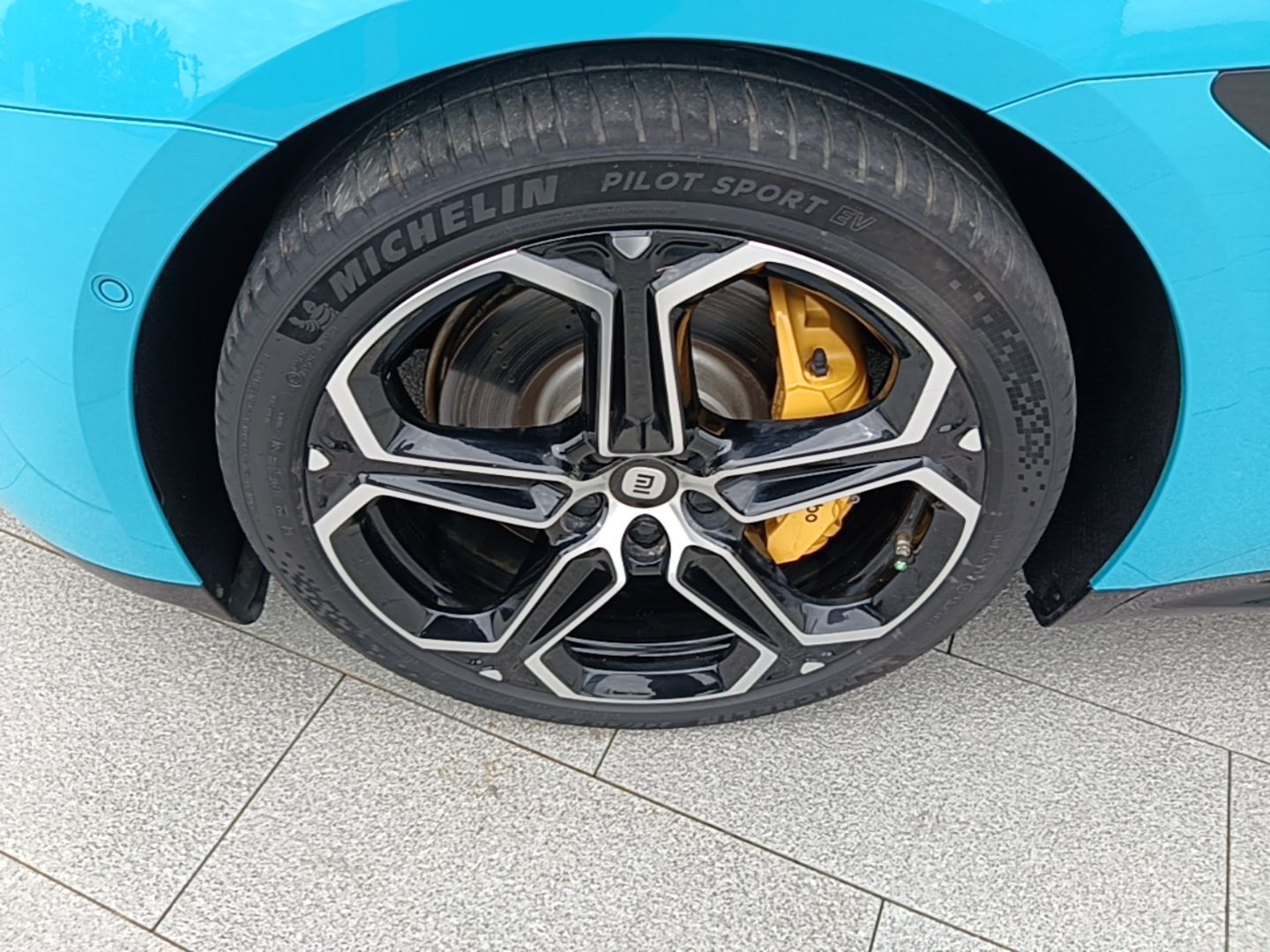 Xiaomi Auto SU7 2024 Four-Wheel Drive Ultra-Long Range Advanced Intelligent Driving Max Edition — снимка 10