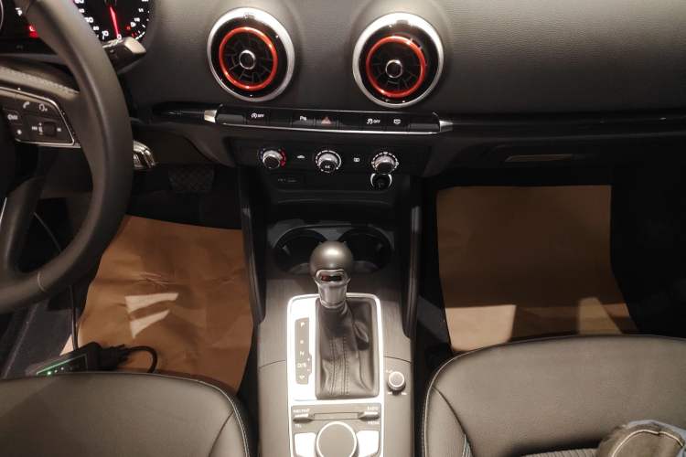 Used Audi A3 2020 Sportback 35 TFSI Fashion Edition China VI Emission Standard
