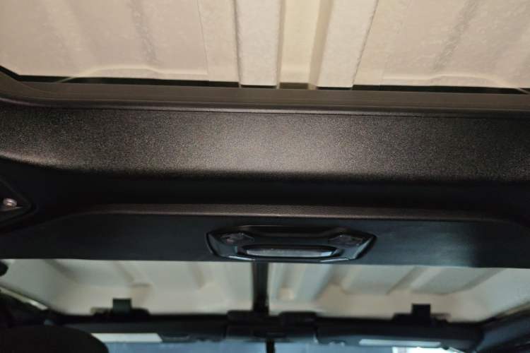 Used Jeep Wrangler 2018 2.0T Sahara Two-Door Edition