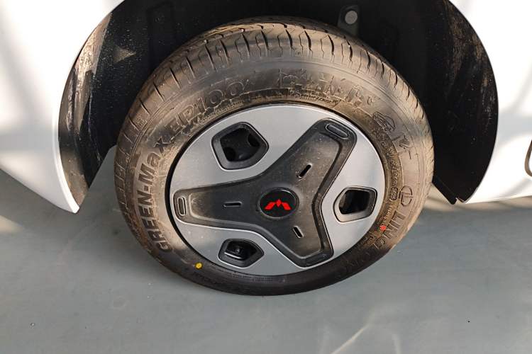 Used Wuling Zhiguang New Energy 2025 Model 305km Ambitious Edition