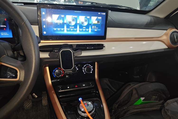 Used Dongfeng NAMMI BOX 2022 Chasing Wind Edition 331KM Advanced Model