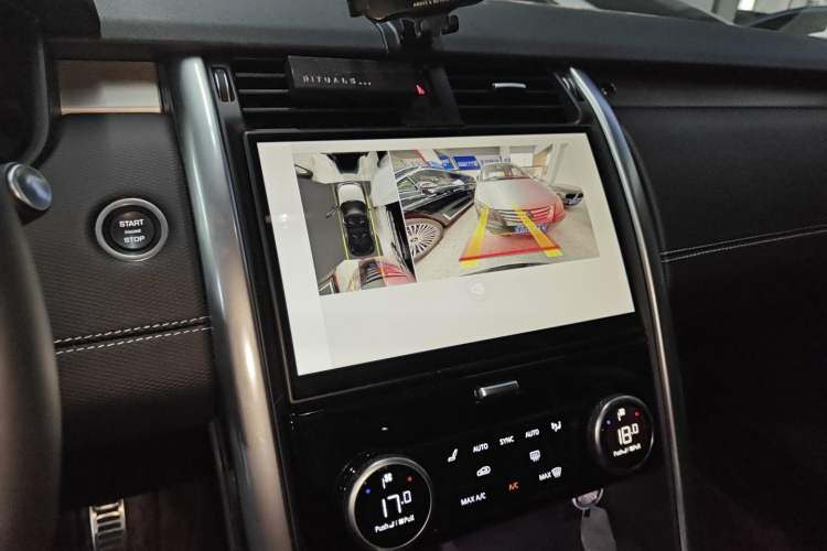 Used Land Rover Discovery 2024 360 PS Dynamic SE