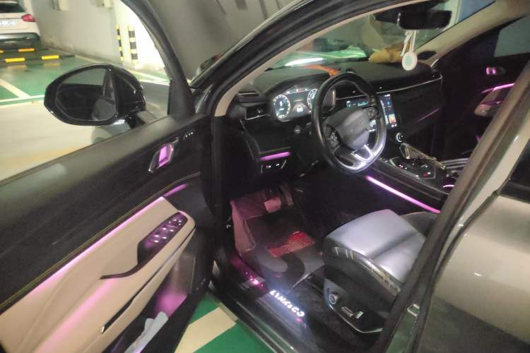 Used Lynk & Co 05 2020 2.0TD Two-Wheel Drive Shine Halo