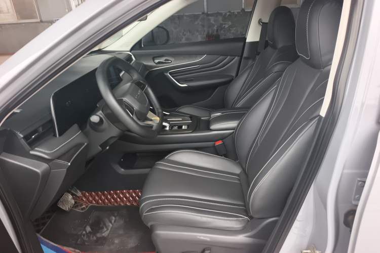 Used Venucia V 2021 260T Idol Edition