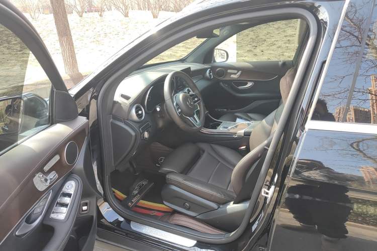 Used Mercedes-Benz GLC 2022 Second Facelift GLC 260 L 4MATIC Luxury Edition