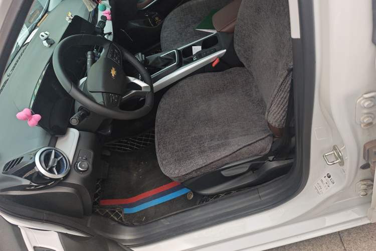 Used Chevrolet Monza 2024 1.5L Dual-Clutch Enjoyment Edition Left Front Seat