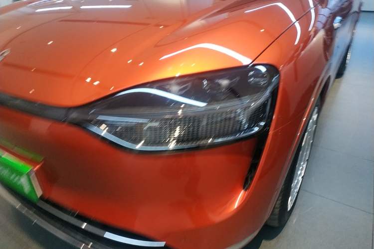 Used Hima AITO M9 2024 Range-Extended Ultra Version 52 kWh 5-Seater Model
