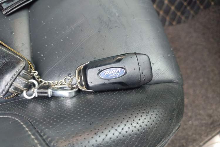 Used Ford Everest 2016 2.0T Gasoline Automatic 4x4 Flagship Edition
