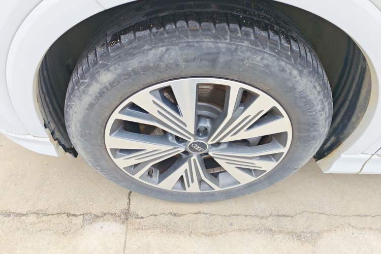 Used Audi Q4 e-tron 2023 40 e-tron Adventure Edition