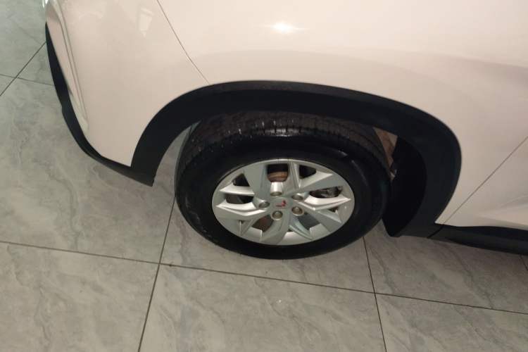 Used Wuling Hongguang S3 2019 1.5L Manual Comfort Model China VI Standard
