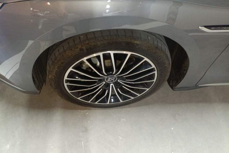 Used BYD Han 2020 DM Four-Wheel Drive Performance Edition Luxury Model
