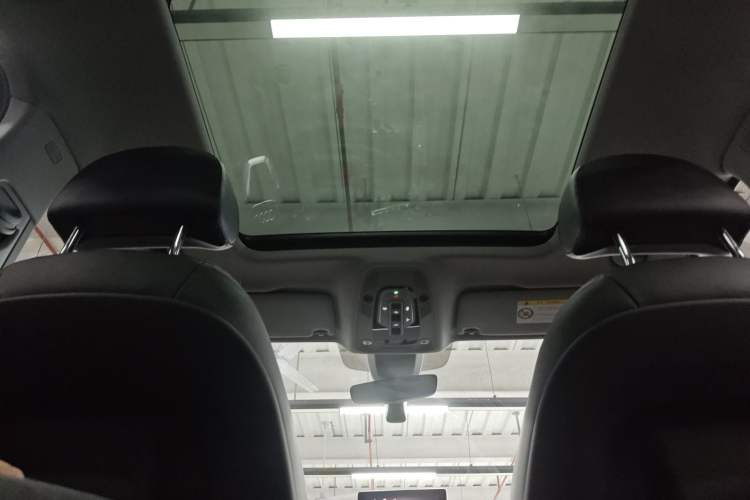 Used Audi Q5L 2020 45 TFSI Prestige Fashion Model Headliner