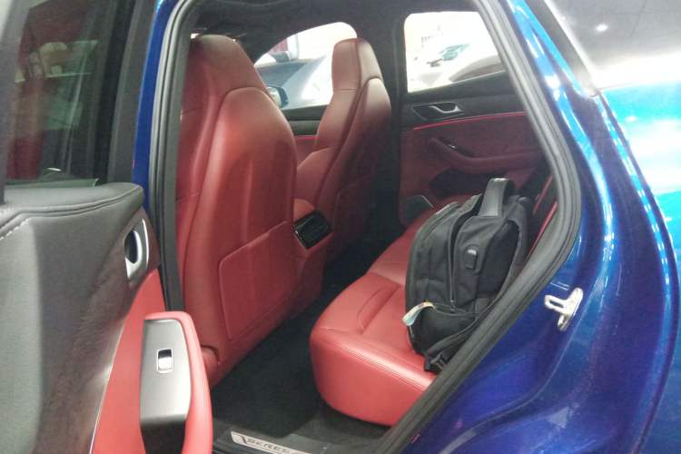 Used SERES SF5 2021 Four-Wheel Drive Freedom Expedition Edition