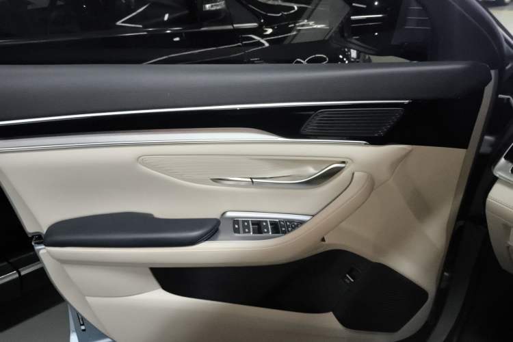 Used BYD Song PLUS New Energy 2023 Champion Edition DM-i 110KM Flagship PLUS Interior 4