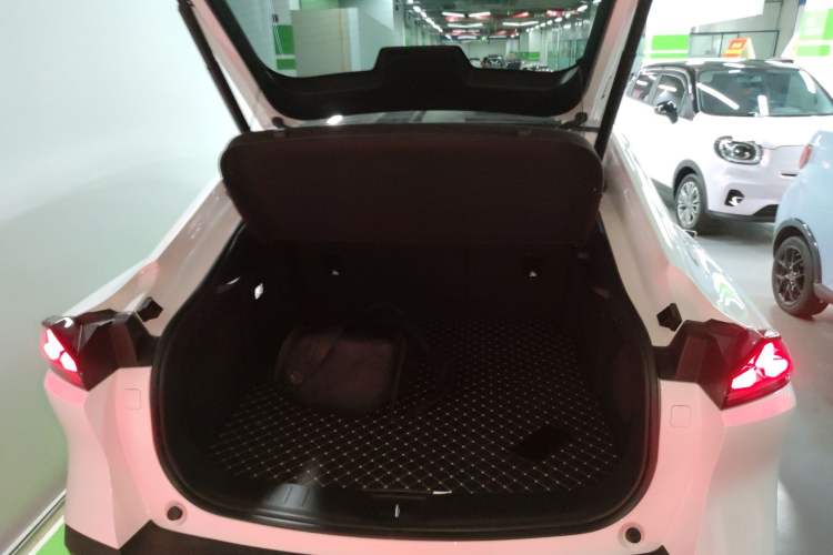 Used Deepal L07 2024 230Max Range-Extended Version
