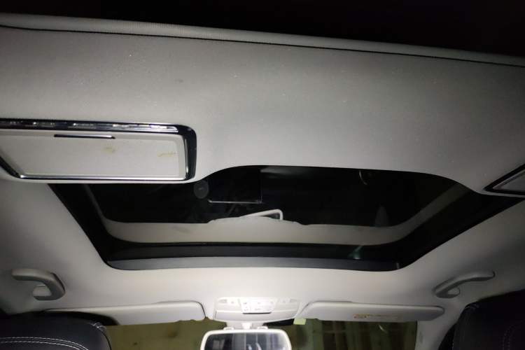 Used Mercedes-Benz C-Class 2017 Facelift C 200 L Sport Edition
