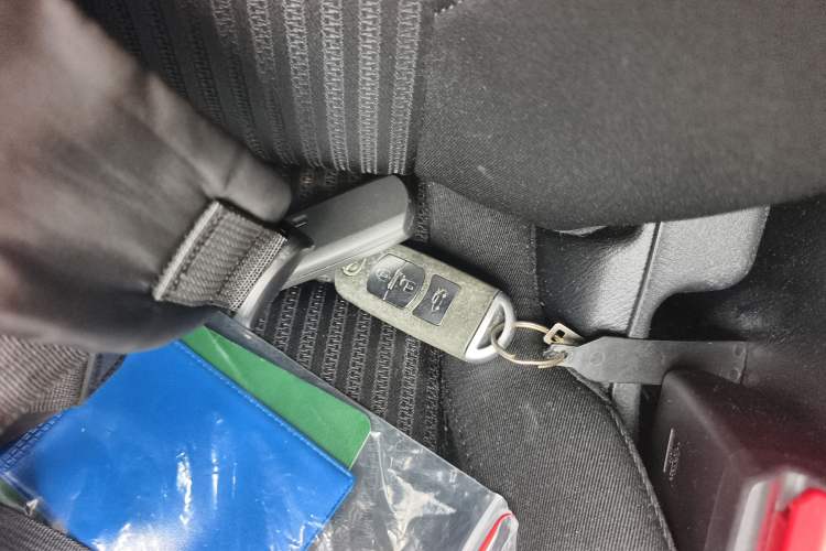 Used Mazda 3 Axela 2016 Sedan 1.5L Automatic Luxury Model