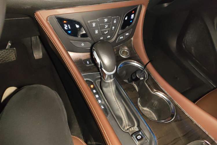 Used Buick Envision 2016 28T Four-Wheel Drive Elite Version
