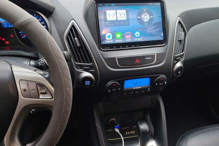 Used Hyundai ix35 2015 2.0L Automatic 2WD Smart Type China IV