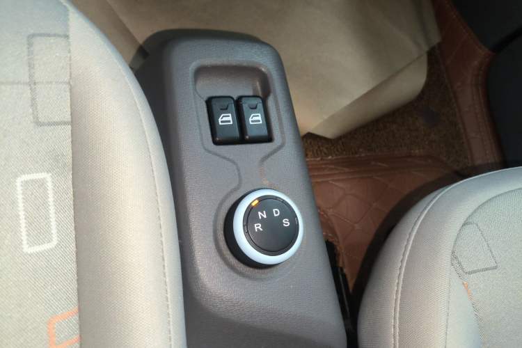 Used Dongfeng Fengon MINIEV 2022 Shishi Style Practical Version
