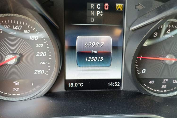 Used Mercedes-Benz V-Class 2018 V 260 Prestige Edition China VI