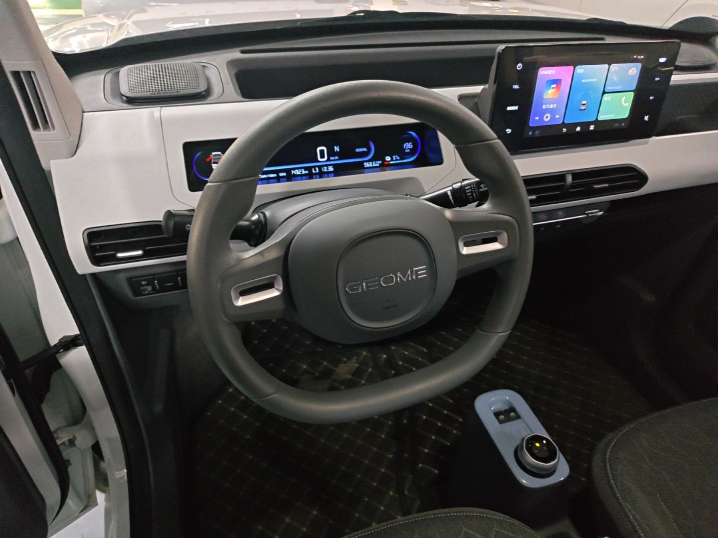 Geely Galaxy Panda 2024 Panda Mini 200km Endurance Bear — снимка 13