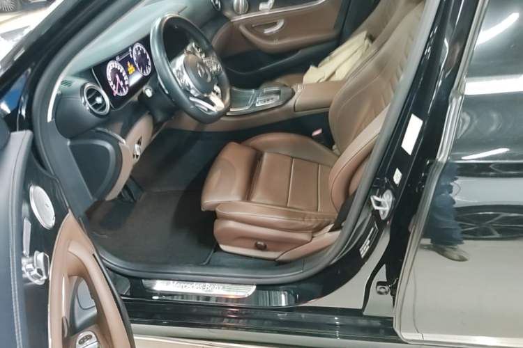 Used Mercedes-Benz E-Class 2019 E 200 L Sport Edition
