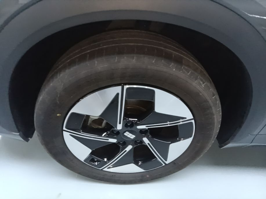 Geely Galaxy E5 2026 Model 610km Exploration+ Edition — снимка 10