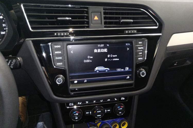 Used Volkswagen Tiguan L 2017 330TSI Automatic Two-Wheel Drive Luxury Edition
