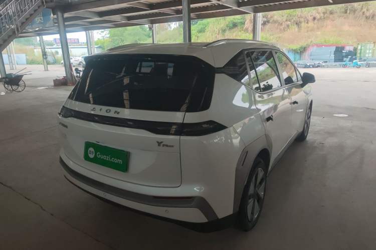 Used AION Y 2023 Younger Rear Right 45 Deg