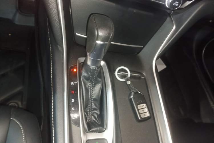 Used Honda Inspire 2019 260TURBO Elegant Edition China VI Emission Standard
