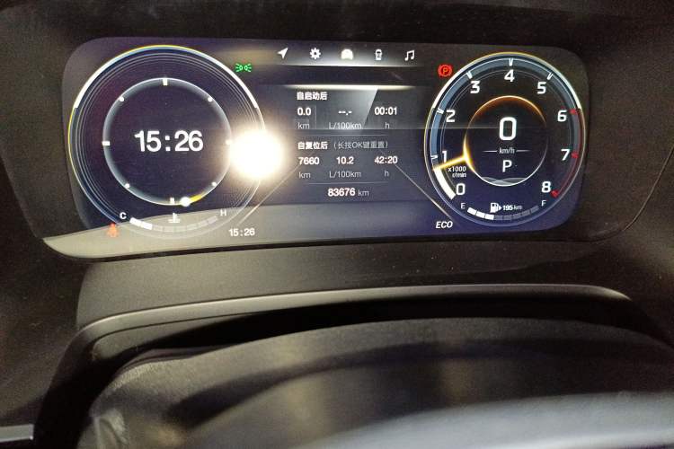 Used GAC Trumpchi M8 2021 Master Series 390T Ultimate Edition Odometer Close Up