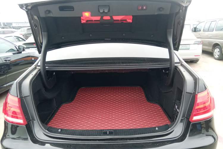 Used Mercedes-Benz E-Class 2015 Restyled E 260 L Sport Edition
