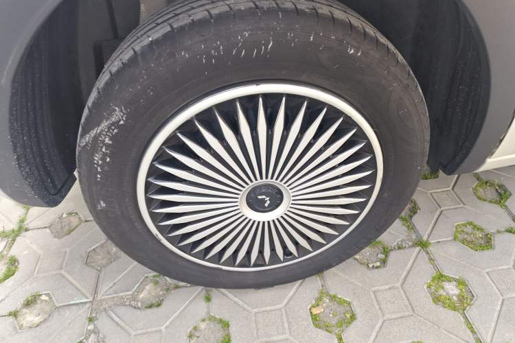 Used Wuling Bingo 2023 333 km Lingxi Connected+ Version
