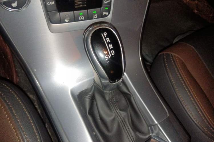 Used Volvo XC60 2017 T5 AWD Smart Upgrade Edition