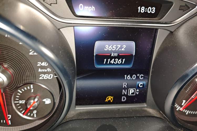 Used Mercedes-Benz GLA 2018 GLA 220 4MATIC Sport Edition Odometer Close Up