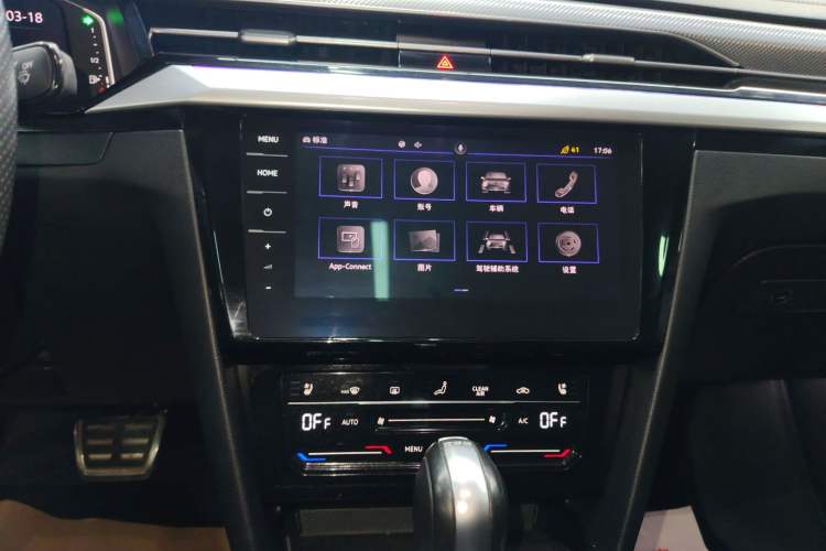 Used Volkswagen FAW-Volkswagen CC 2021 380TSI Striking Edition Audio And AC Panel