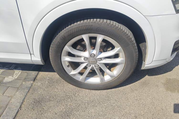 Used Audi Q3 2015 30 TFSI Ambition Edition
