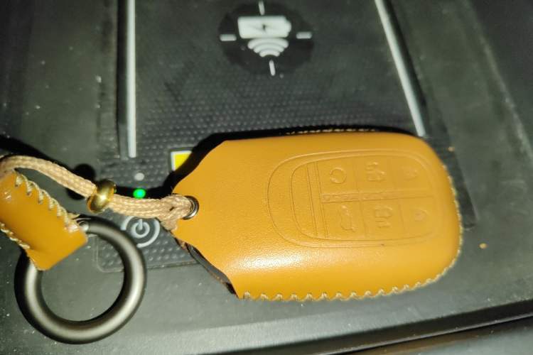 Used Honda Elysion 2022 2.0L eHEV Luxury First Edition
