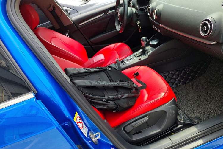 Used Audi A3 2020 Sportback 35 TFSI Ambition China VI Right Front Seat