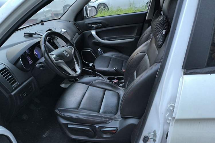 Used CHANGAN CS35 2016 1.6L Manual Luxury Model China V Standard
